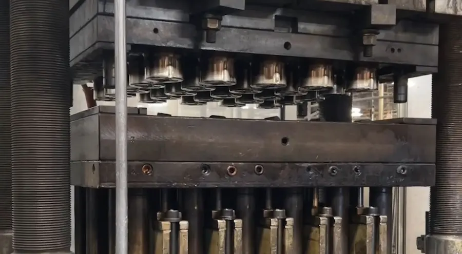 Compression Molding Machine