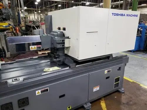 Davies Molding Machine